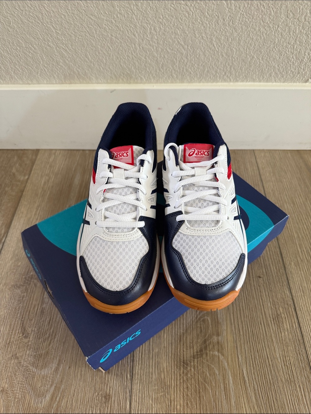Asics White / Peacoat Upcourt 3 Women’s Trainers